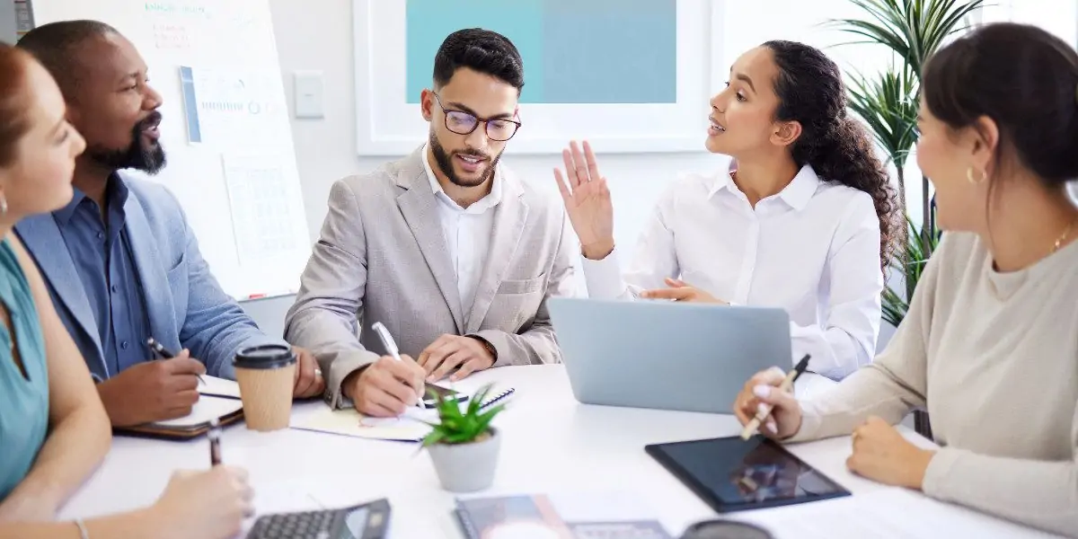 Why Hiring a Top Digital Marketing Agency Is Worth the Investment