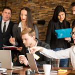 Why Businesses Prefer a Full-Service Marketing Agency Over Freelancers